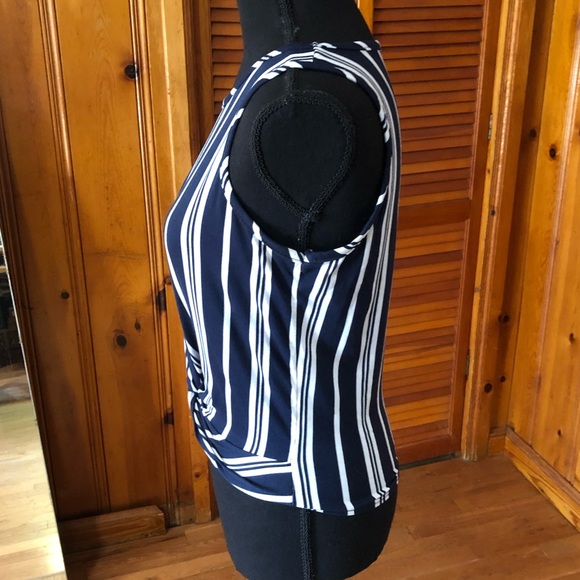 ❤️First Love tank top - Picture 3 of 8